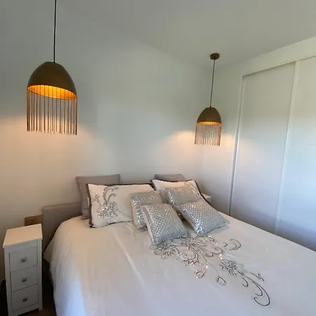 Luxury Golden Sunset Aloha Puerto Banus Apartment